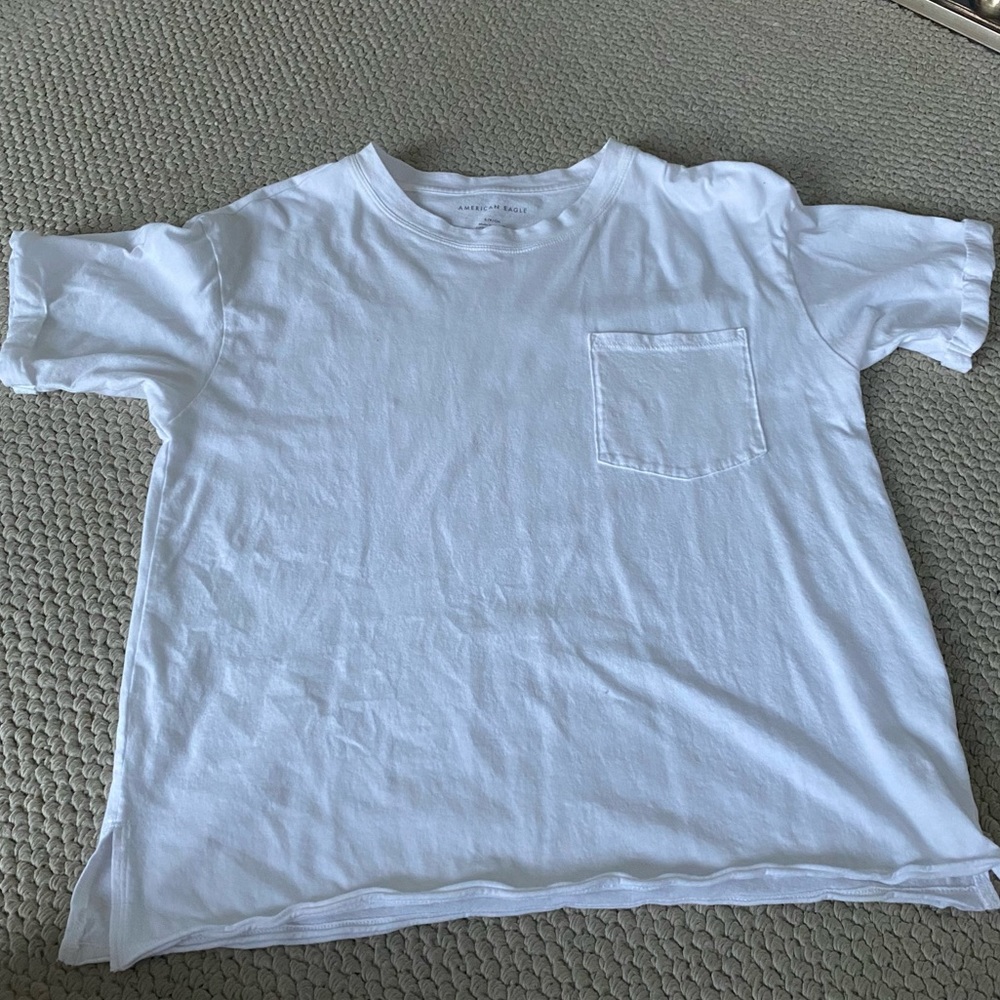 american eagle basic white boyfriend tee